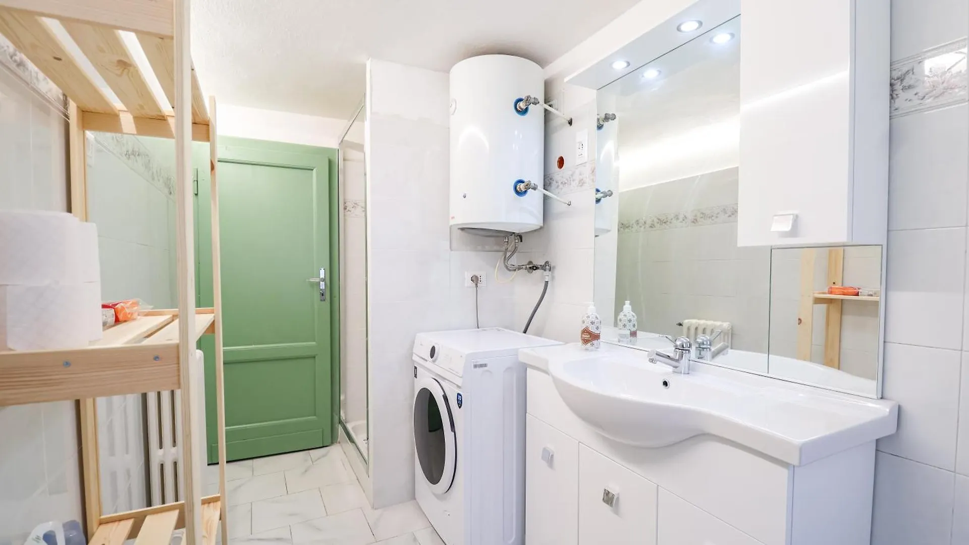 Cozy Mountain Retreat - With Garden, Wi-Fi Apartment Campo Tizzoro